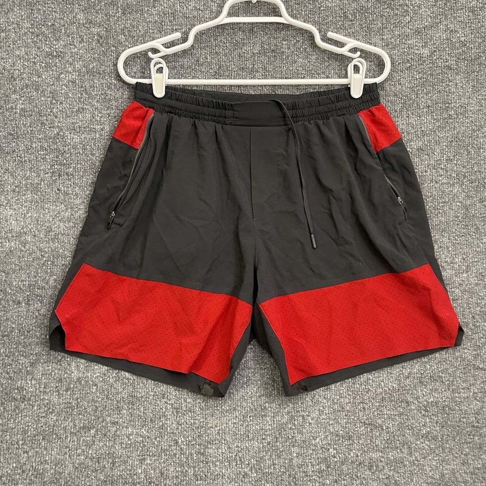 Lululemon Switch Up Shorts Men's Sz L Black Red Lm7acds 7''